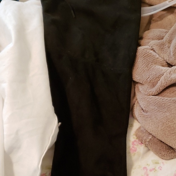 Boots - Picture 2 of 3